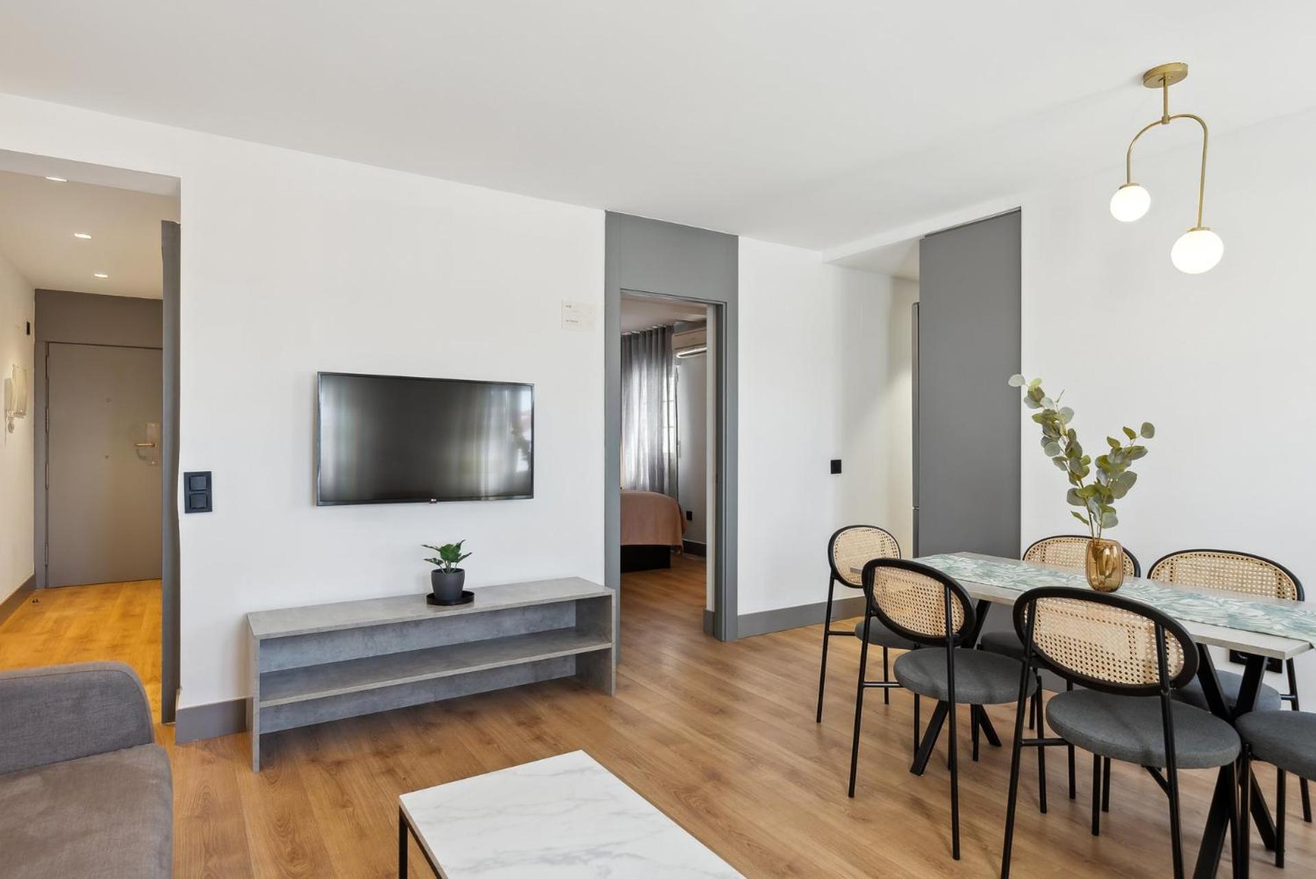 Limehome Madrid Calle De Santa Ana - Estancia Temporal Экстерьер фото
