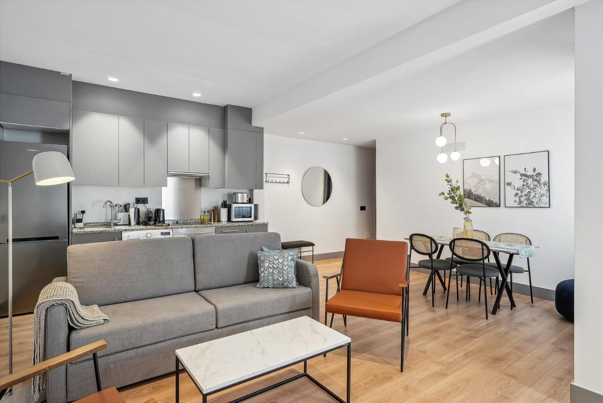 Limehome Madrid Calle De Santa Ana - Estancia Temporal Экстерьер фото