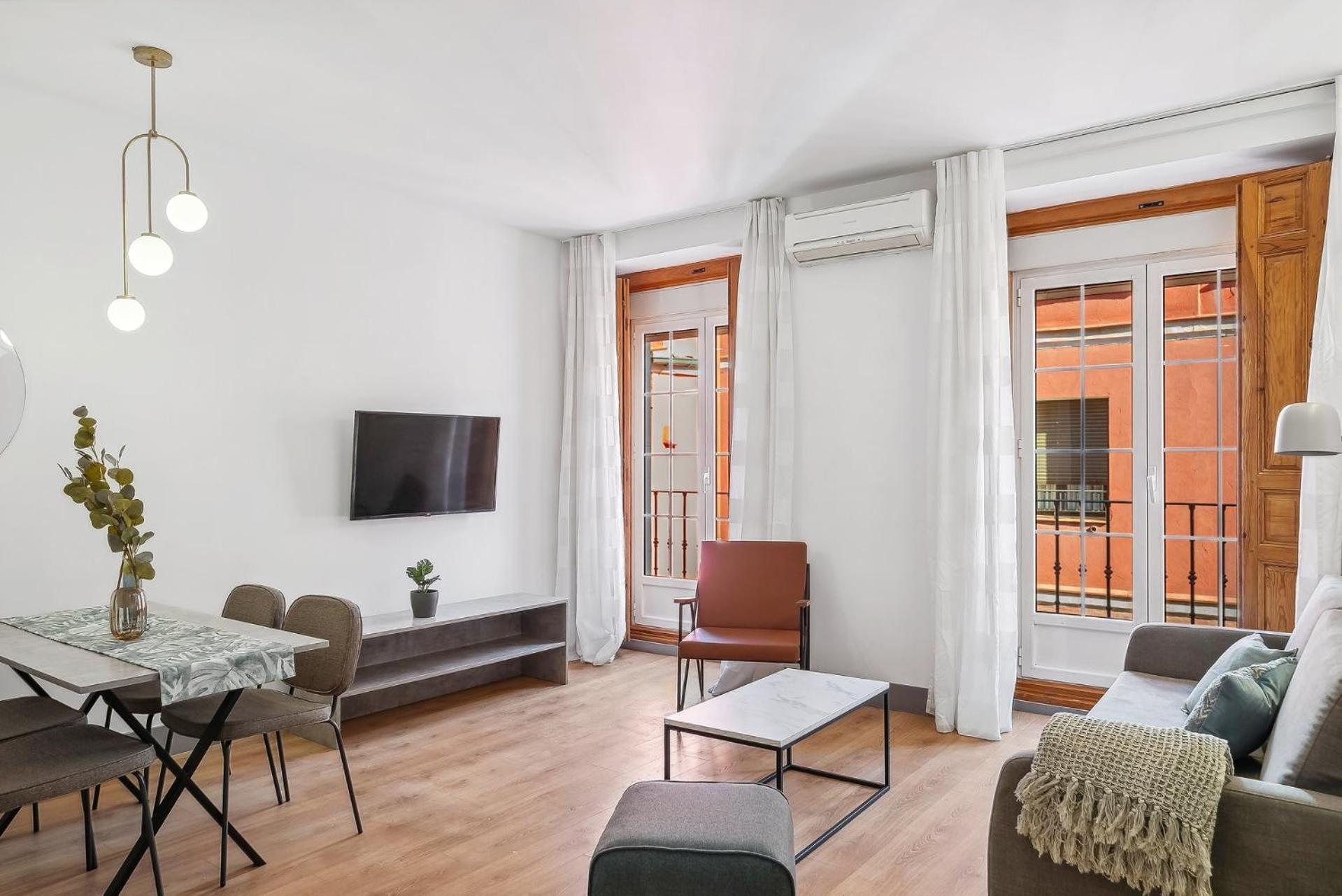Limehome Madrid Calle De Santa Ana - Estancia Temporal Экстерьер фото