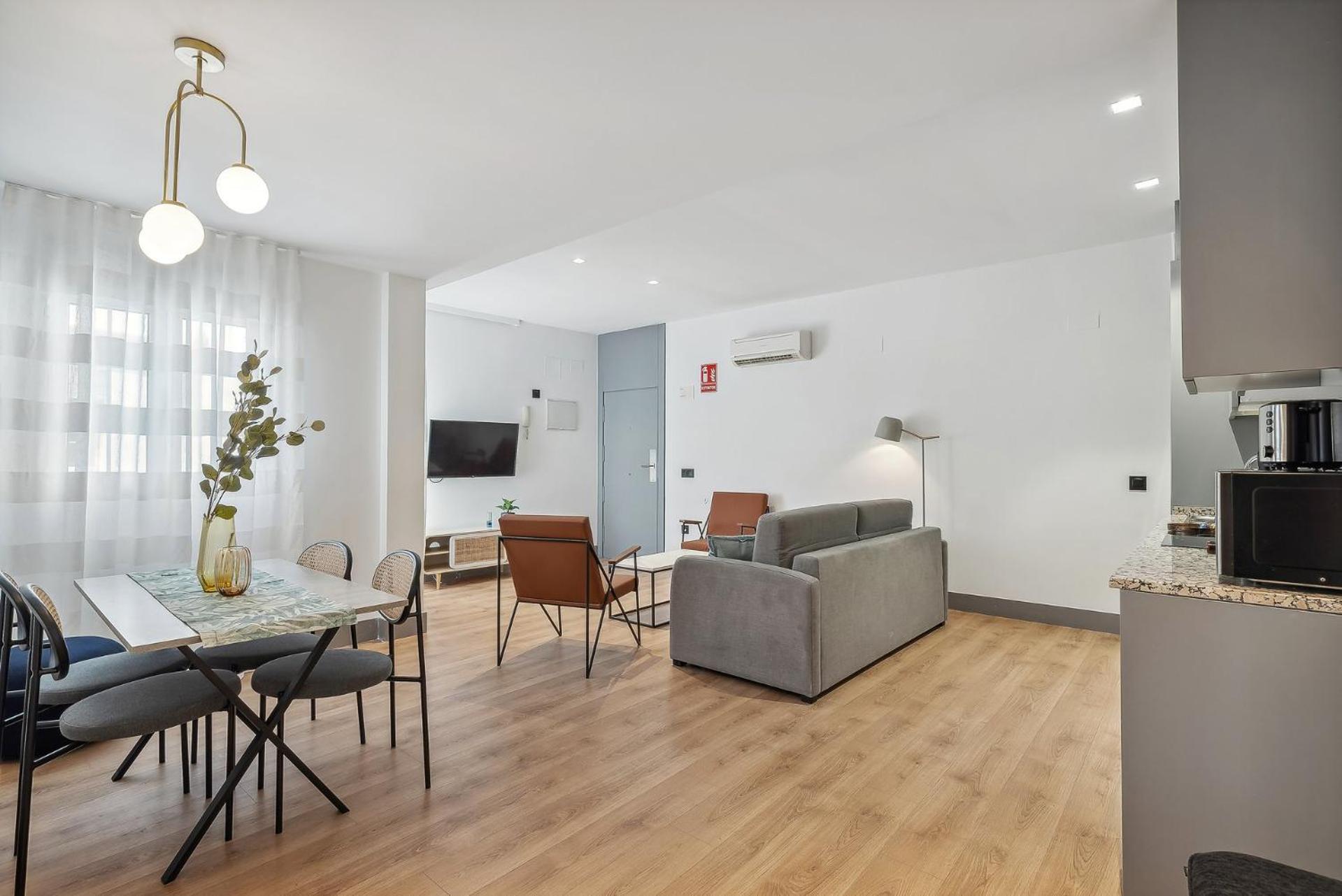 Limehome Madrid Calle De Santa Ana - Estancia Temporal Экстерьер фото