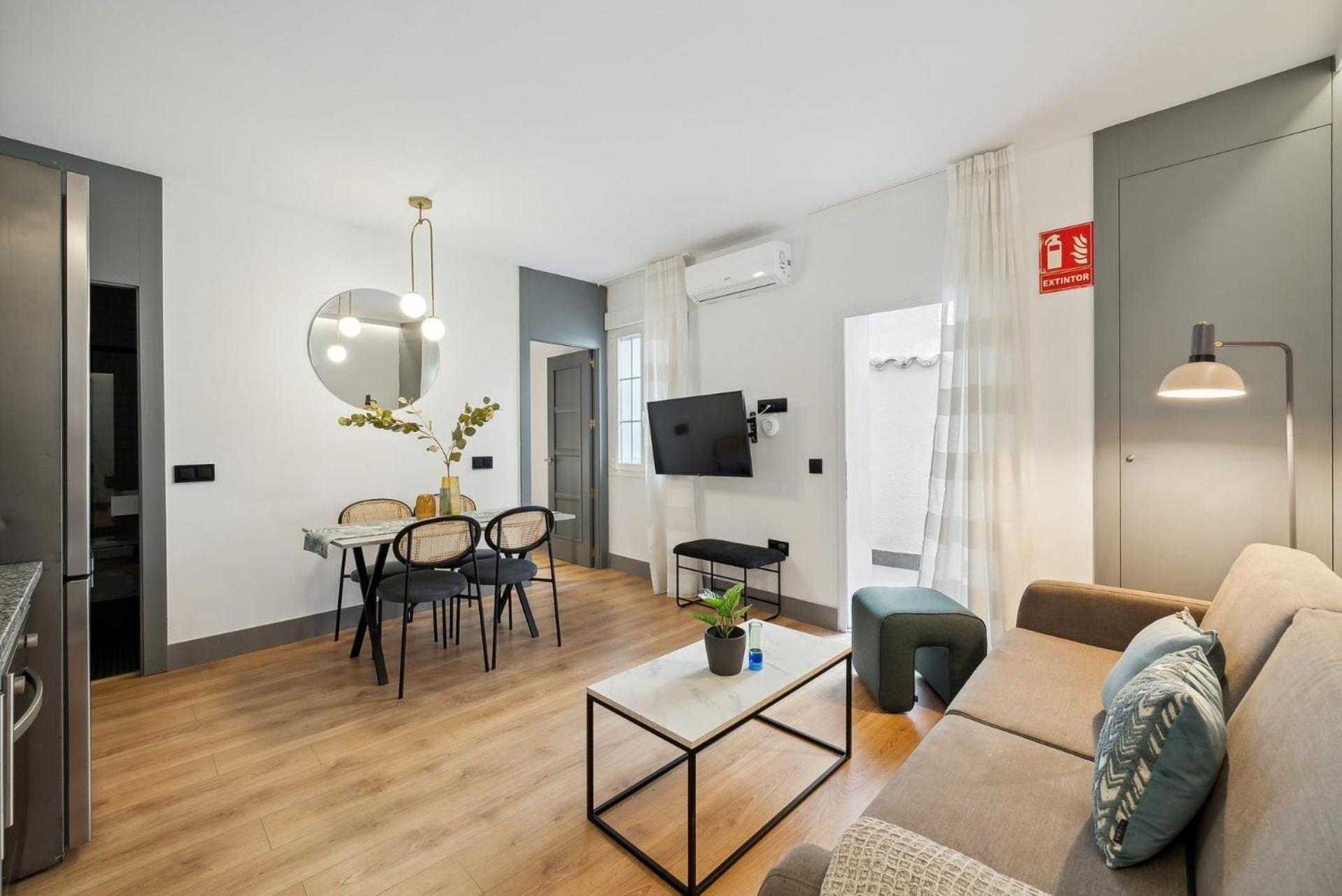 Limehome Madrid Calle De Santa Ana - Estancia Temporal Экстерьер фото